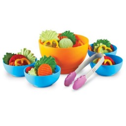 Juego de ensaladas frescas de jardín